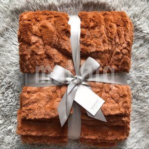 Saranoni Copper Patterned Lush Throw Blanket